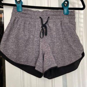 Lululemon 2-in-1 reversible short